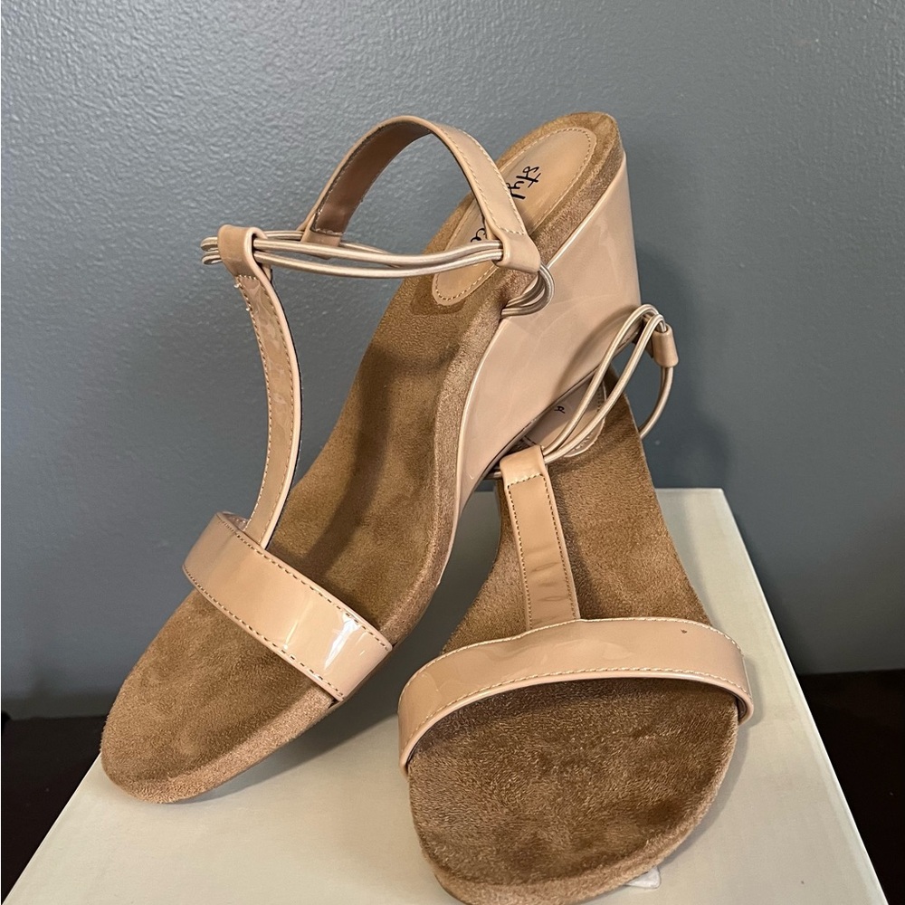 Brand new nude style and co wedge